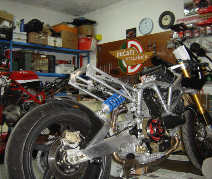 Atelier Modification & Personnalisation Moto